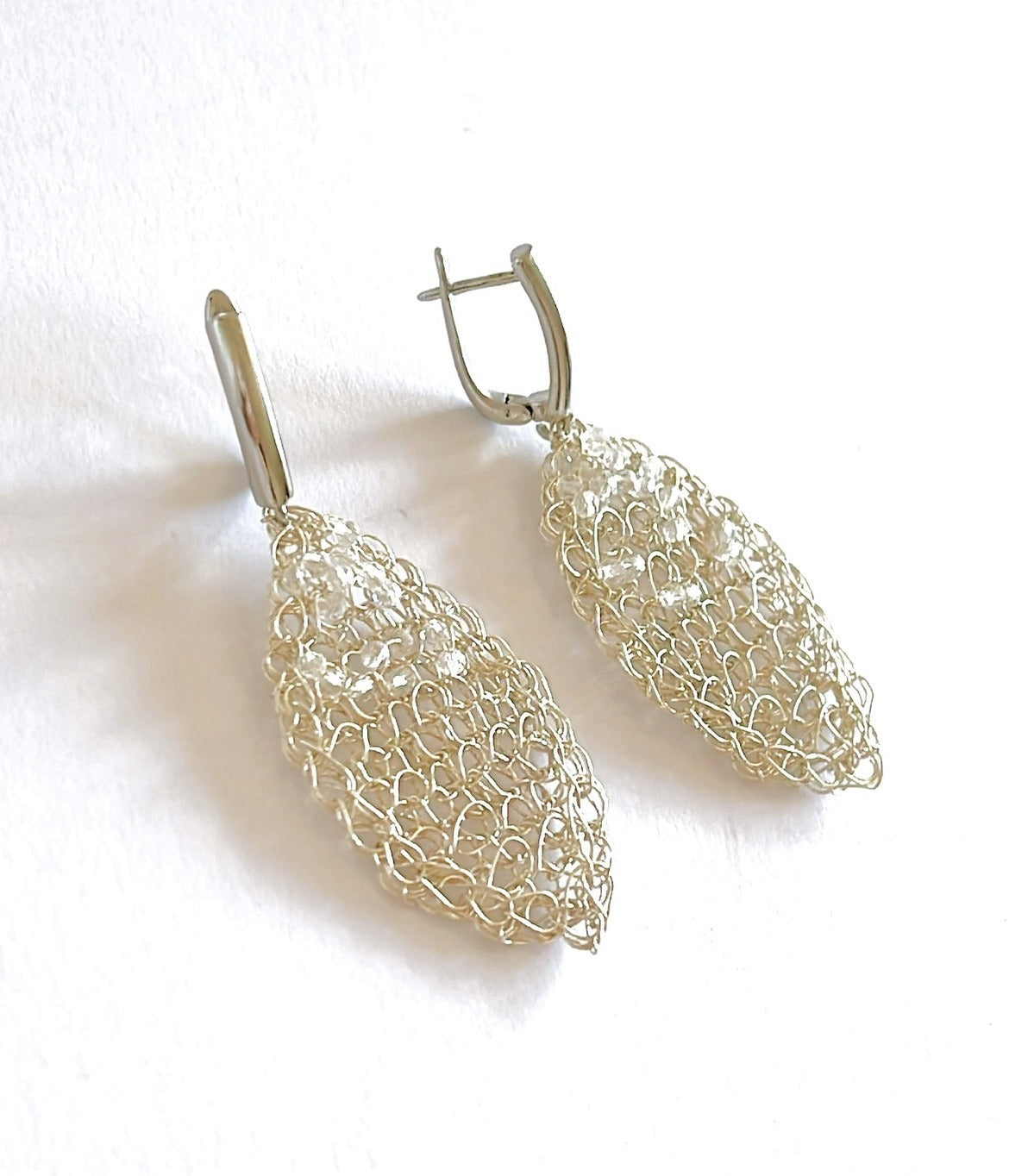 Pendientes Lira