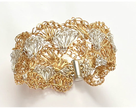 Espigas Doradas - Brazalete tejido
