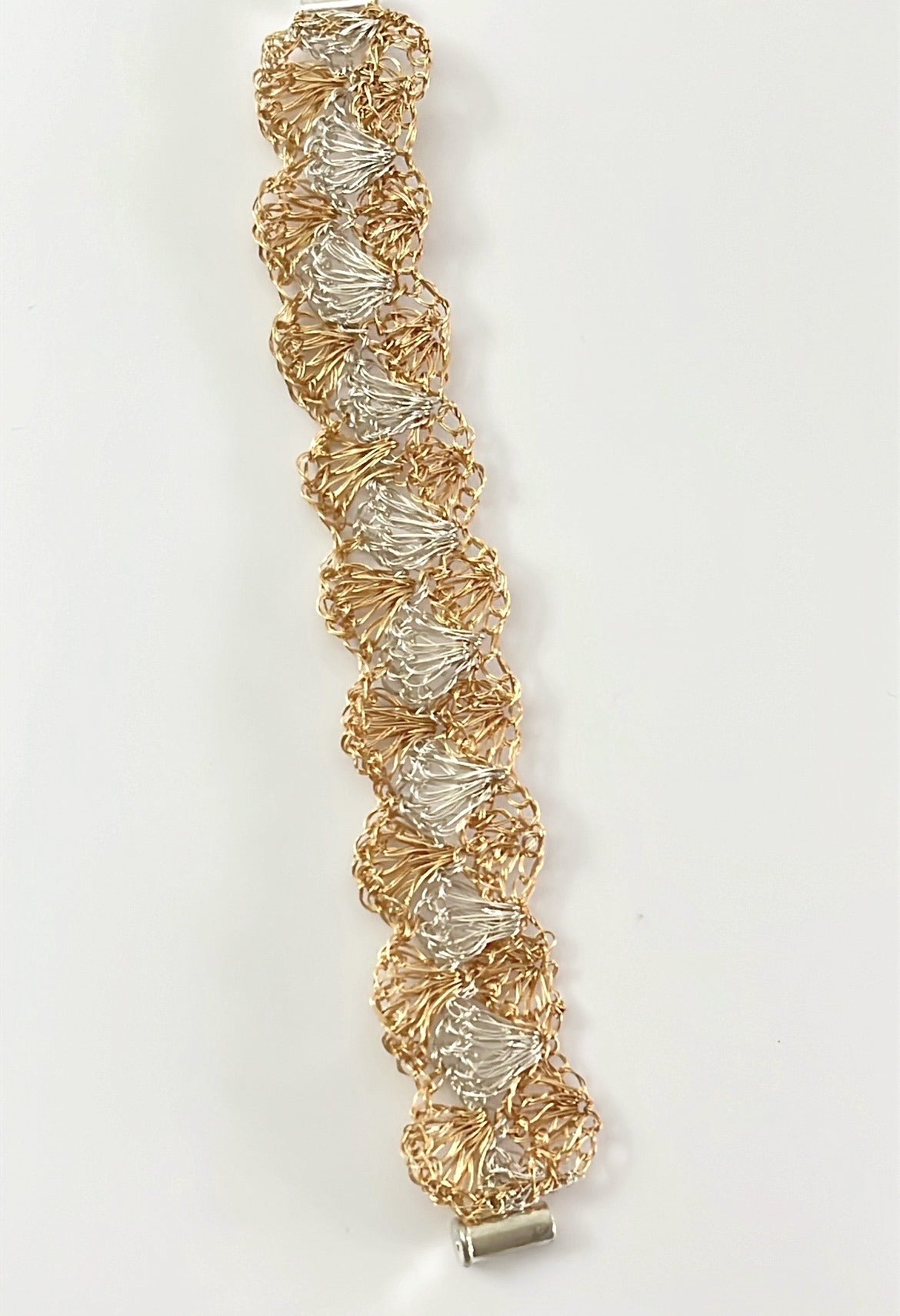 Espigas Doradas - Brazalete tejido